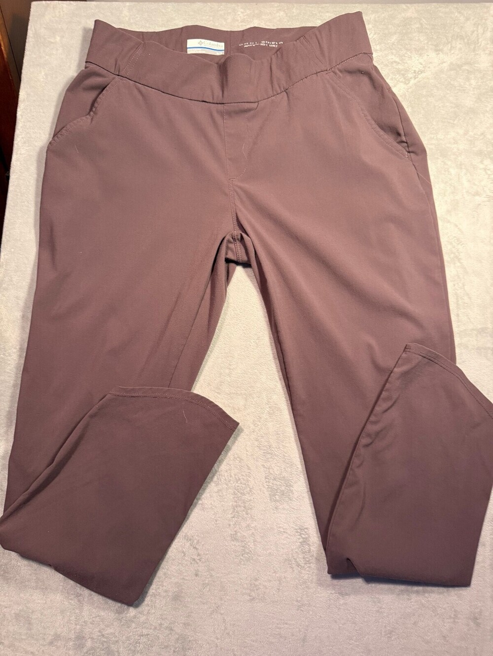 Columbia Women's Omni-Shield Brown Outdoor Pants Medium